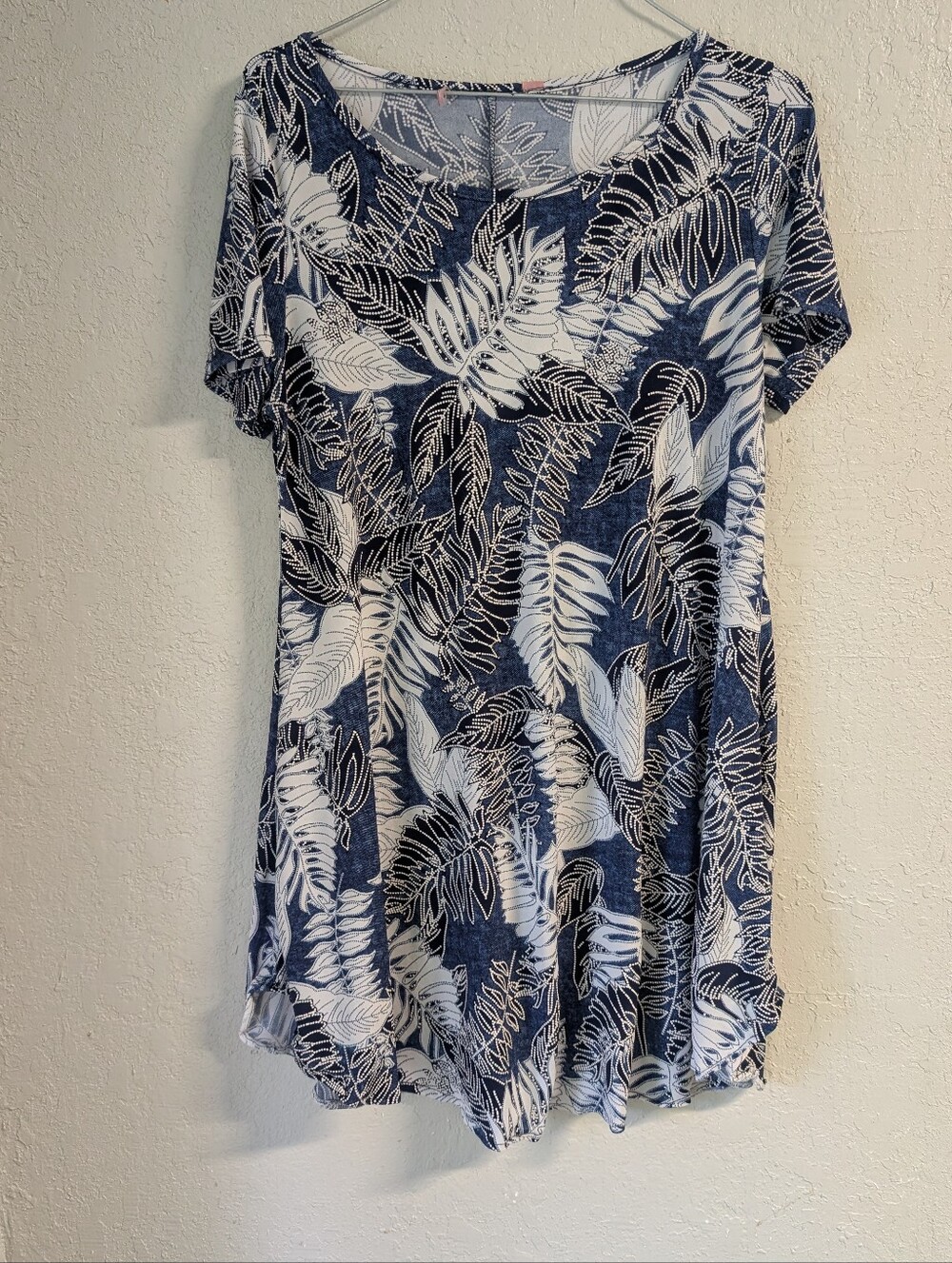 Leaf Print Dress M Boho Hippie Tropical Travel Coastal Flowy Leisure Capsule